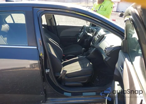 2014 Chevrolet Sonic Lt Auto from USA, damaged, VIN 1G1JC5SH7E4225424